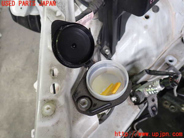 1UPJ-26036791]エスティマハイブリッド(AHR20W)ウォッシャータンク1 中古_m0002.jpg