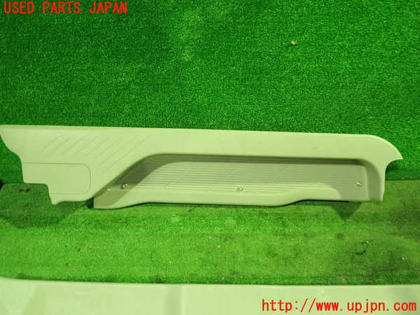 1UPJ-26037740]エスティマハイブリッド(AHR20W)スカッフプレート 中古_m0002.jpg