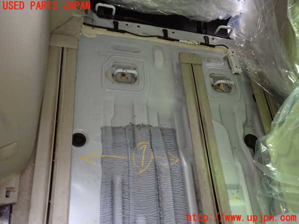 1UPJ-26037496]エスティマハイブリッド(AHR20W)シートレール① (２列目右) 中古_m0002.jpg