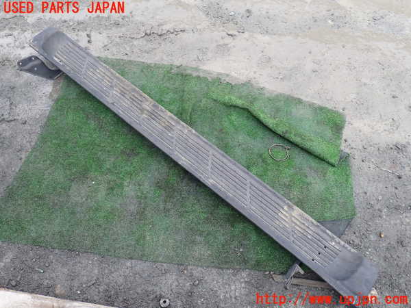 5UPJ-26041390]ハイラックスサーフ(RZN185W)右サイドステップ 中古_m0001.jpg