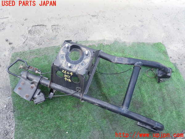 1UPJ-26041700]ハイラックスサーフ(RZN185W)スペアタイヤキャリア 中古_m0001.jpg