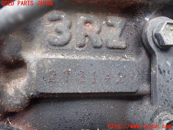 1UPJ-26042010]ハイラックスサーフ(RZN185W)エンジン 3RZ-FE 4WD 中古_m0004.jpg