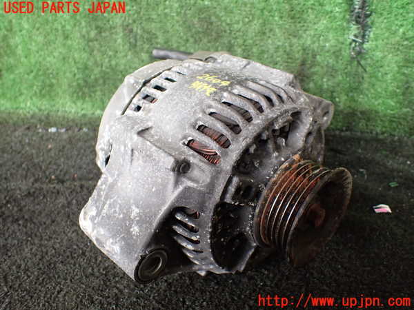 5UPJ-26046015]ハイラックスサーフ(RZN185W)オルタネーター(ダイナモ) 中古_m0001.jpg