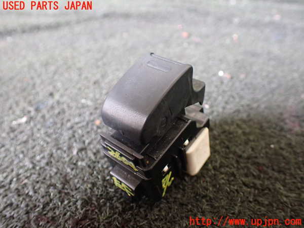 5UPJ-26046245]ハイラックスサーフ(RZN185W)左前パワーウィンドウスイッチ 中古_m0001.jpg
