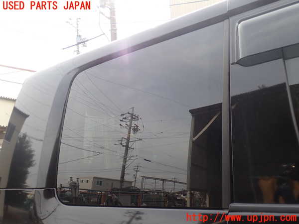 1UPJ-26051380]デリカD：5(CV1W)右クォーターガラス AGC M2L3 中古_m0001.jpg