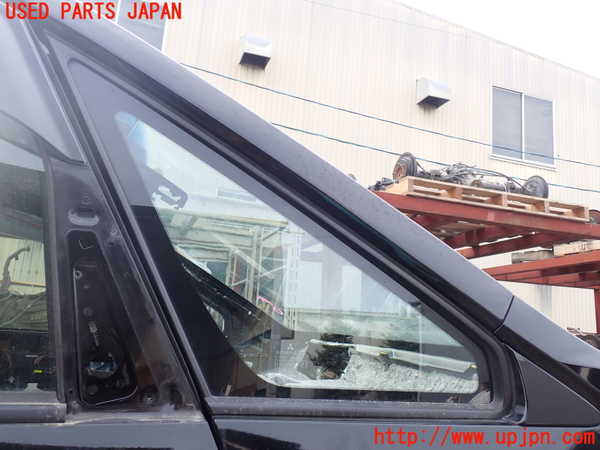 5UPJ-26051200]デリカD：5(CV1W)右フロント三角窓ガラス AGC M213 中古_m0001.jpg