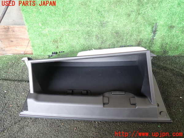 1UPJ-26057516]デリカD：5(CV1W)グローブボックス1 中古_m0002.jpg