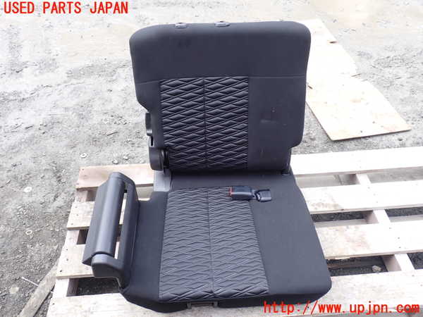 5UPJ-26057235]デリカD：5(CV1W)右3列目シート 中古_m0001.jpg