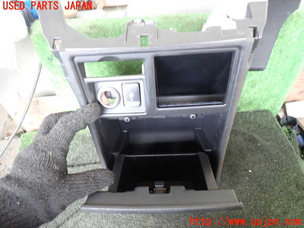 1UPJ-26057549]デリカD：5(CV1W)コンソール 中古_m0002.jpg