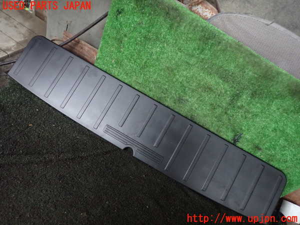 1UPJ-26057771]デリカD：5(CV1W)ラゲッジトレイ1 中古_m0001.jpg