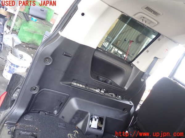 1UPJ-26057680]デリカD：5(CV1W)左リアピラートリム 中古_m0001.jpg