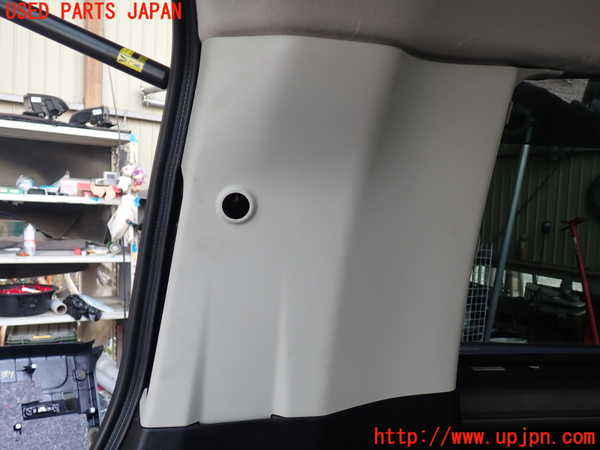 1UPJ-26057680]デリカD：5(CV1W)左リアピラートリム 中古_m0003.jpg