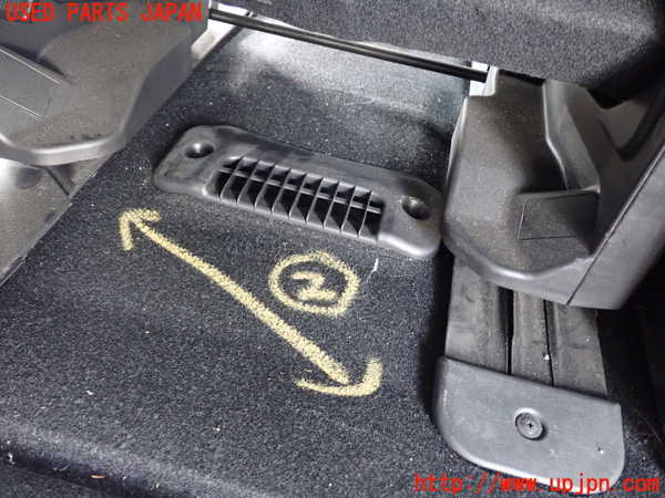 5UPJ-26057497]デリカD：5(CV1W)シートレール②2 中古_m0002.jpg