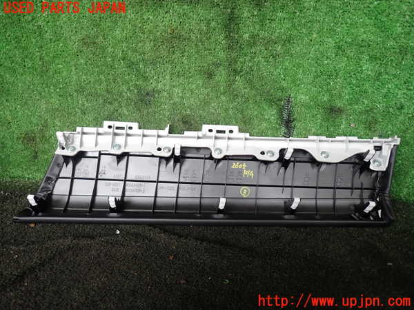 1UPJ-26057693]デリカD：5(CV1W)内装トリム類3 中古_m0002.jpg