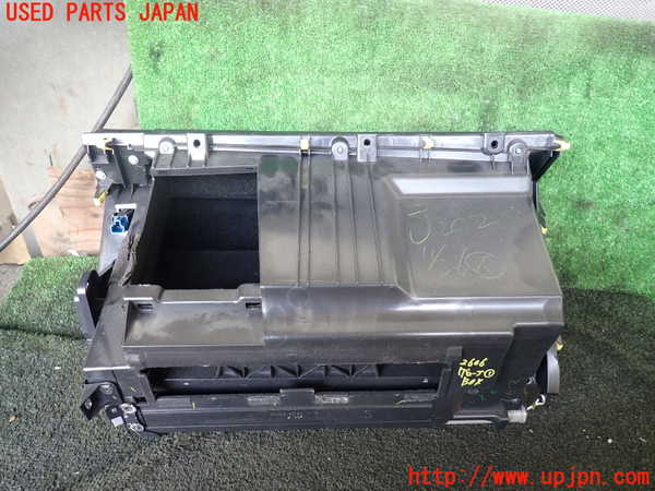 1UPJ-26067516]レクサス・LS460(USF40)グローブボックス1 中古_m0003.jpg