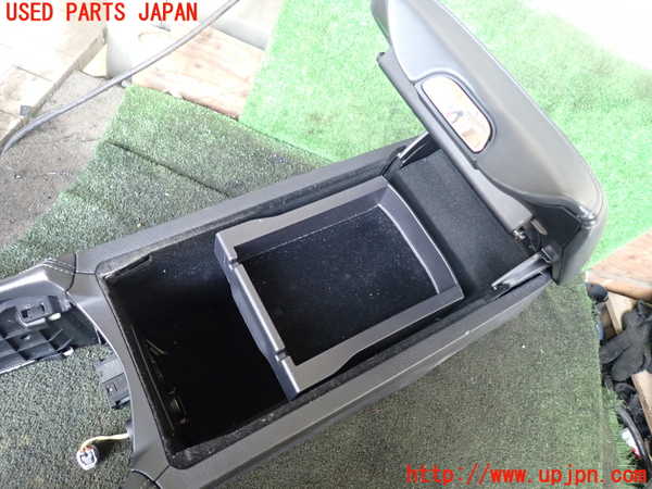 1UPJ-26067540]レクサス・LS460(USF40)センターコンソール 中古_m0002.jpg