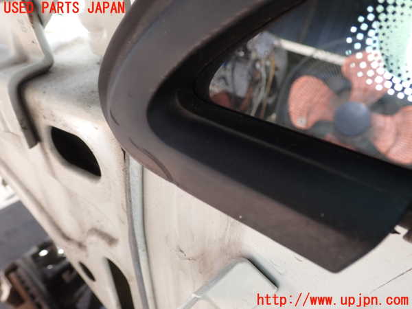 2UPJ-26071202]VW ゴルフ ヴァリアント(AUDFG)左フロント三角窓ガラス 中古(43R-001565 M5385)_m0002.jpg