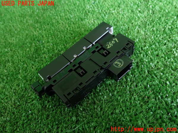 2UPJ-26076308]VW ゴルフ ヴァリアント(AUDFG)スイッチ3 (アイドリングストップOFF) 中古_m0002.jpg