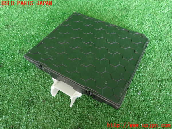 2UPJ-26076150]VW ゴルフ ヴァリアント(AUDFG)コンピューター5 中古_m0002.jpg