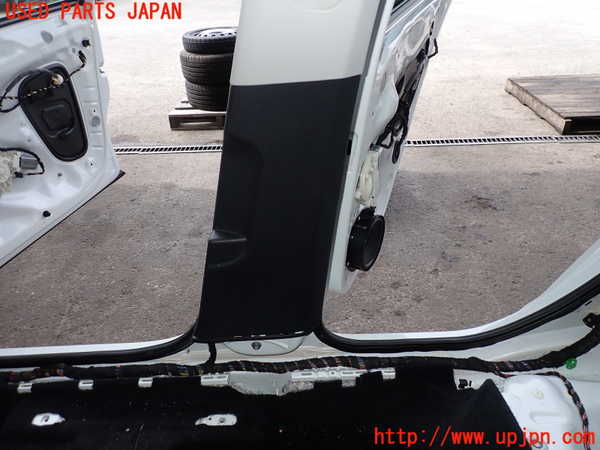 2UPJ-26077665]VW ゴルフ ヴァリアント(AUDFG)右センターピラートリム 中古_m0004.jpg