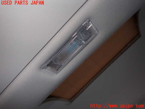 2UPJ-26076413]VW ゴルフ ヴァリアント(AUDFG)ルームランプ3 (ラゲッジ真中) 中古_m0001.jpg