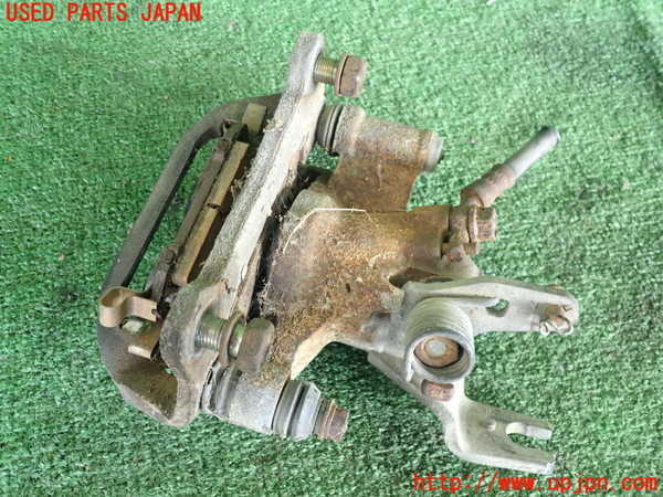 5UPJ-26084095]MR2(AW11)左リアキャリパー 中古_m0002.jpg