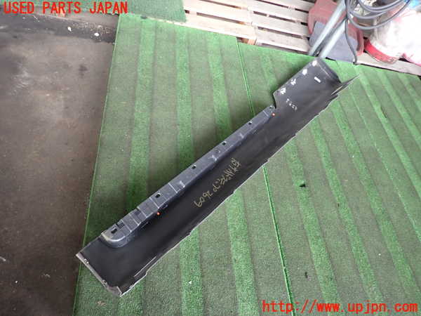 2UPJ-26091390]アウディ・TT クーペ(8JBUBF)右サイドステップ 中古_m0005.jpg