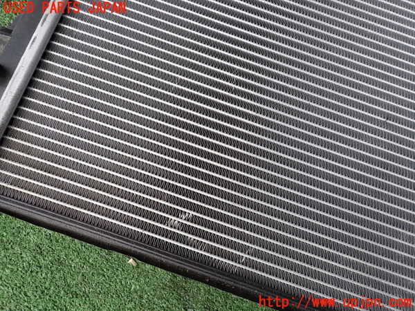 2UPJ-26092321]アウディ・TT クーペ(8JBUBF)ラジエーター1 中古_m0003.jpg