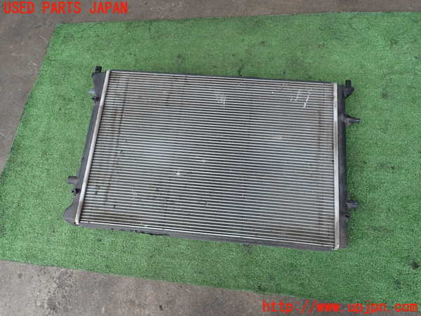 2UPJ-26092321]アウディ・TT クーペ(8JBUBF)ラジエーター1 中古_m0004.jpg