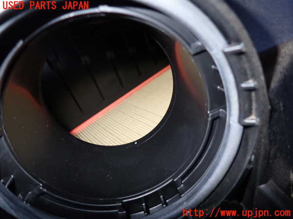 2UPJ-26092560]アウディ・TT クーペ(8JBUBF)エアクリーナーボックス 中古_m0002.jpg