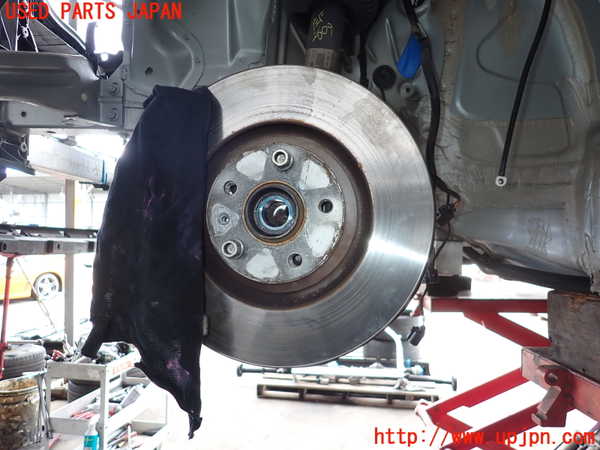 2UPJ-26094295]アウディ・TT クーペ(8JBUBF)左フロントナックルハブ 中古_m0001.jpg