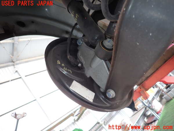 2UPJ-26094305]アウディ・TT クーペ(8JBUBF)左リアナックルハブ 中古_m0002.jpg