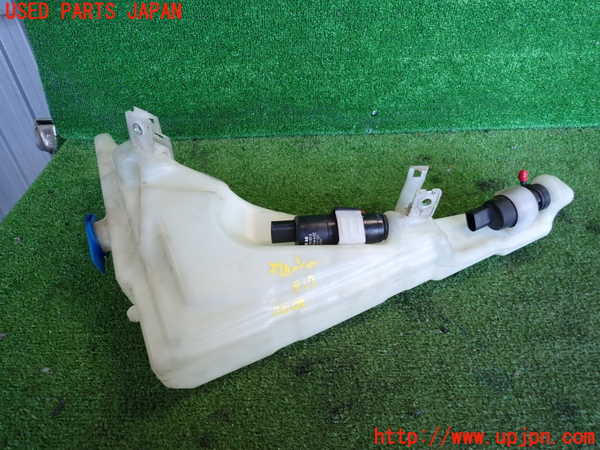 2UPJ-26096791]アウディ・TT クーペ(8JBUBF)ウォッシャータンク1 中古_m0001.jpg