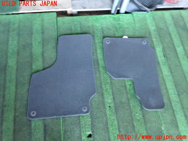 2UPJ-26097800]アウディ・TT クーペ(8JBUBF)フロアマット 中古_m0001.jpg