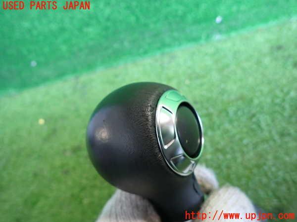 2UPJ-26097570]アウディ・TT クーペ(8JBUBF)シフトノブ 中古_m0003.jpg