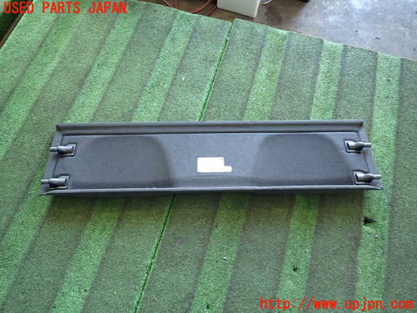 2UPJ-26097762]アウディ・TT クーペ(8JBUBF)トノカバー2 中古_m0002.jpg