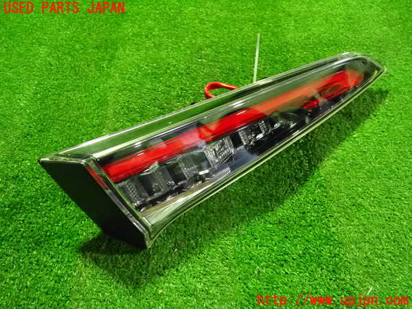 2UPJ-26101552]カローラ スポーツ ハイブリッド(ZWE211H)左リアフィニッシャー 中古_m0001.jpg