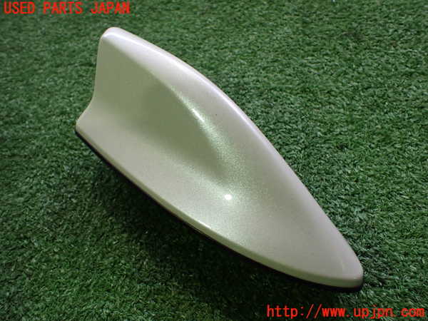 2UPJ-26106550]カローラ スポーツ ハイブリッド(ZWE211H)アンテナ 中古_m0001.jpg