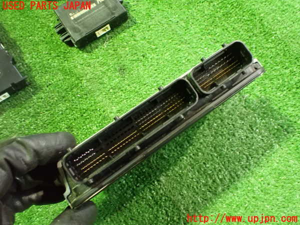 2UPJ-26106110]カローラ スポーツ ハイブリッド(ZWE211H)エンジンコンピューター 中古_m0003.jpg