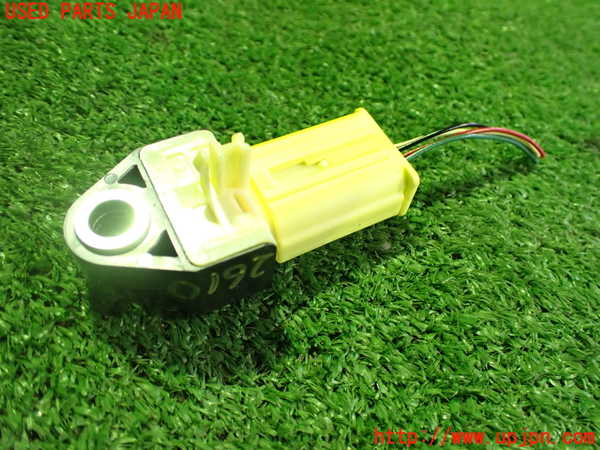 2UPJ-26106357]カローラ スポーツ ハイブリッド(ZWE211H)エアバッグセンサー2 【ジャンク品】 中古_m0002.jpg