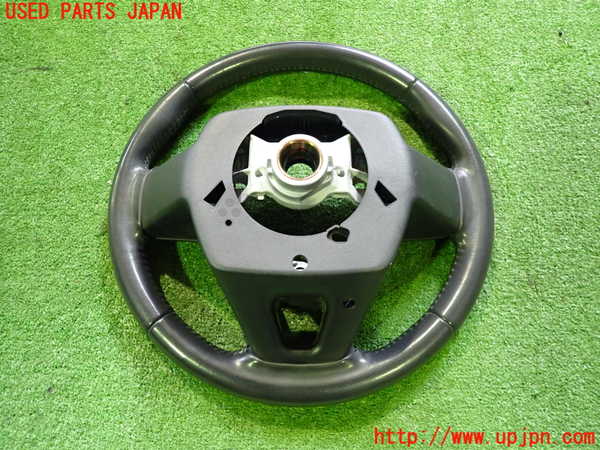 2UPJ-26107855]カローラ スポーツ ハイブリッド(ZWE211H)ステアリングホイール 中古_m0002.jpg