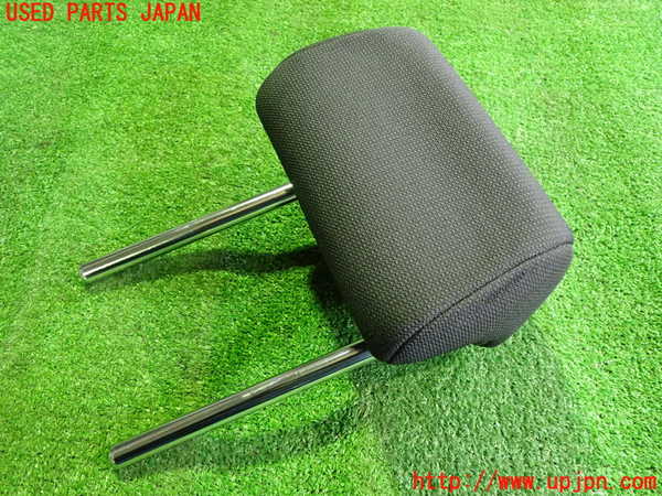 5UPJ-26107180]カローラ スポーツ ハイブリッド(ZWE211H)左2列目ヘッドレスト 中古_m0001.jpg