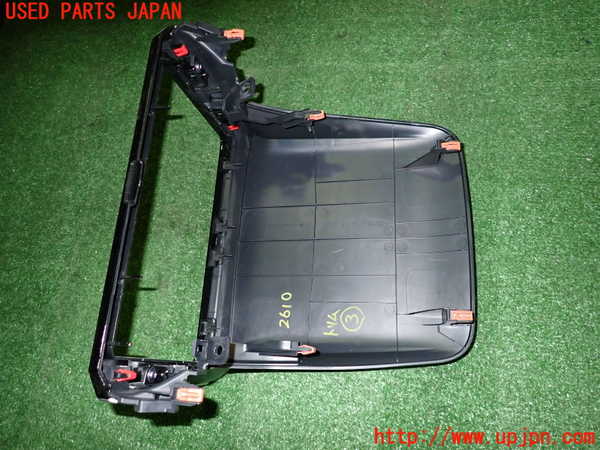 2UPJ-26107693]カローラ スポーツ ハイブリッド(ZWE211H)内装トリム類3 中古_m0003.jpg