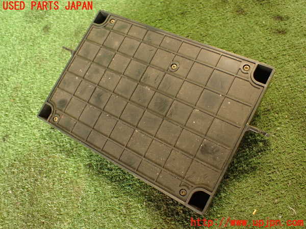 5UPJ-26116146]GTO(Z16A)コンピューター1 (オートA/Cコントローラー) 中古_m0002.jpg