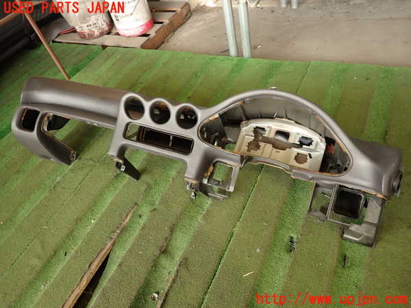 2UPJ-26117505]GTO(Z16A)ダッシュボード 【ジャンク品】 中古_m0001.jpg
