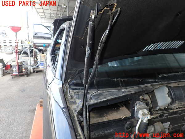 2UPJ-26121068]BMW 318is クーペ(BE19)ボンネットダンパー 中古_m0001.jpg