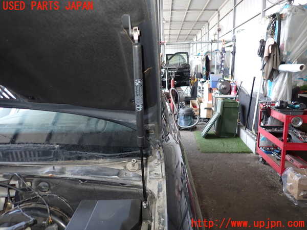 2UPJ-26121068]BMW 318is クーペ(BE19)ボンネットダンパー 中古_m0002.jpg