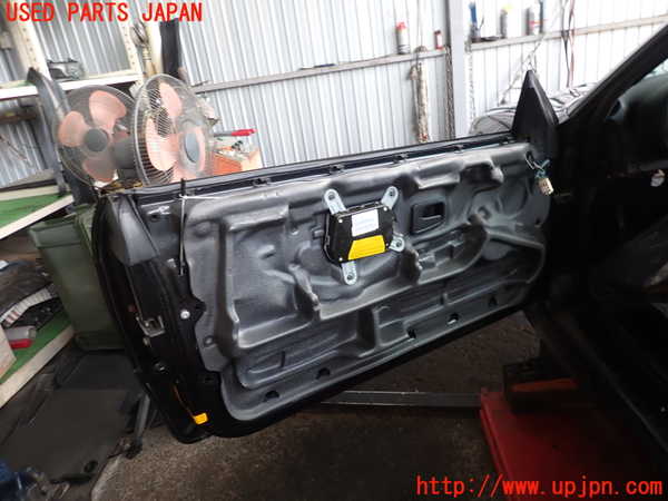 2UPJ-26121260]BMW 318is クーペ(BE19)左ドア (43R-00049) 中古_m0003.jpg