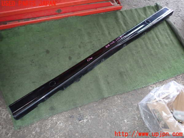 2UPJ-26121390]BMW 318is クーペ(BE19)右サイドステップ 中古_m0001.jpg