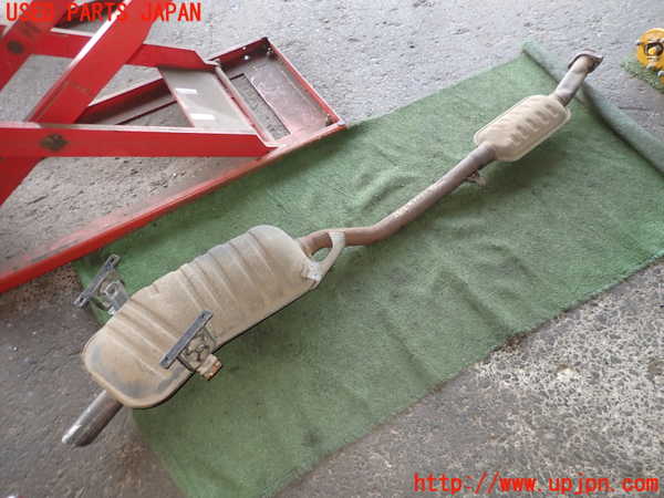 2UPJ-26122671]BMW 318is クーペ(BE19)リアマフラー1 中古_m0001.jpg